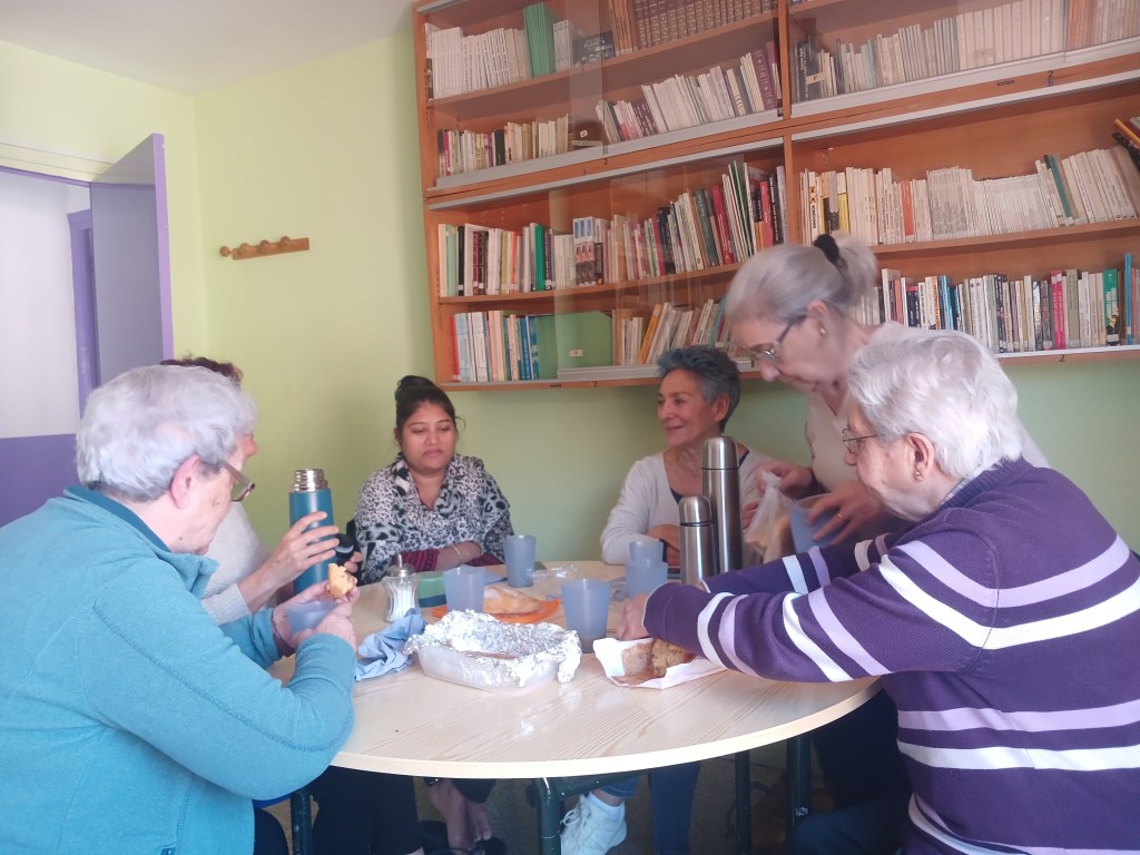 Café tertulia en el Centro Sociocultural Zaidín
